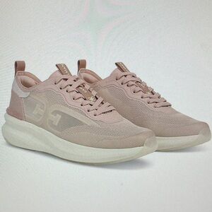 Sam Edelman Sarita Mesh Lace-Up Sneakers. size 8